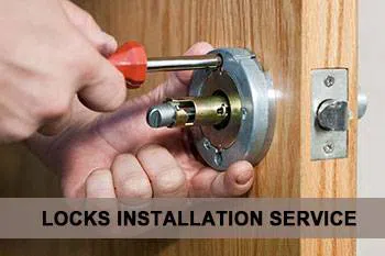 Gallery Locksmith Store Cranston, RI 401-424-9806 Gallery Locksmith Store Cranston, RI 401-424-9806 - lock-insta-sid-68-8mod